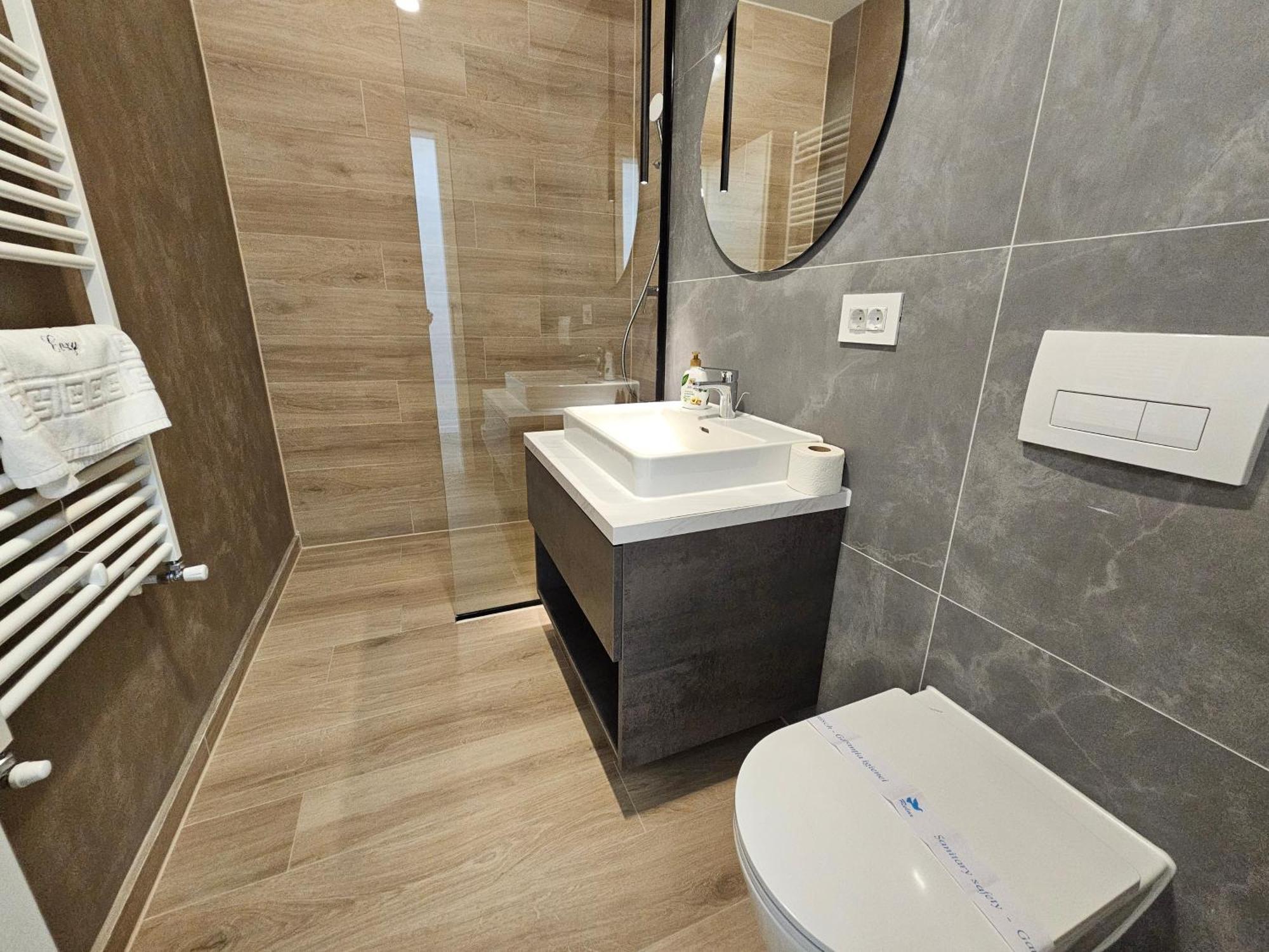 Deluxe Cozy Apartments - Coresi Mall #Braşov Eksteriør bilde
